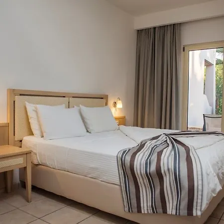 Ostria And Hotel